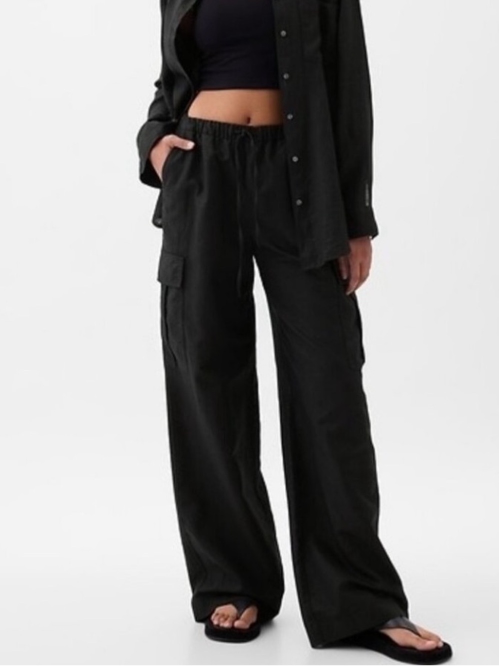 GAP Mid Rise Linen-Cotton Pull-On Cargo Pants black size small NWOT